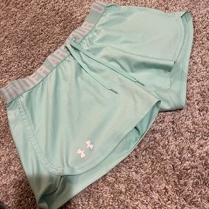women’s Under Armour shorts